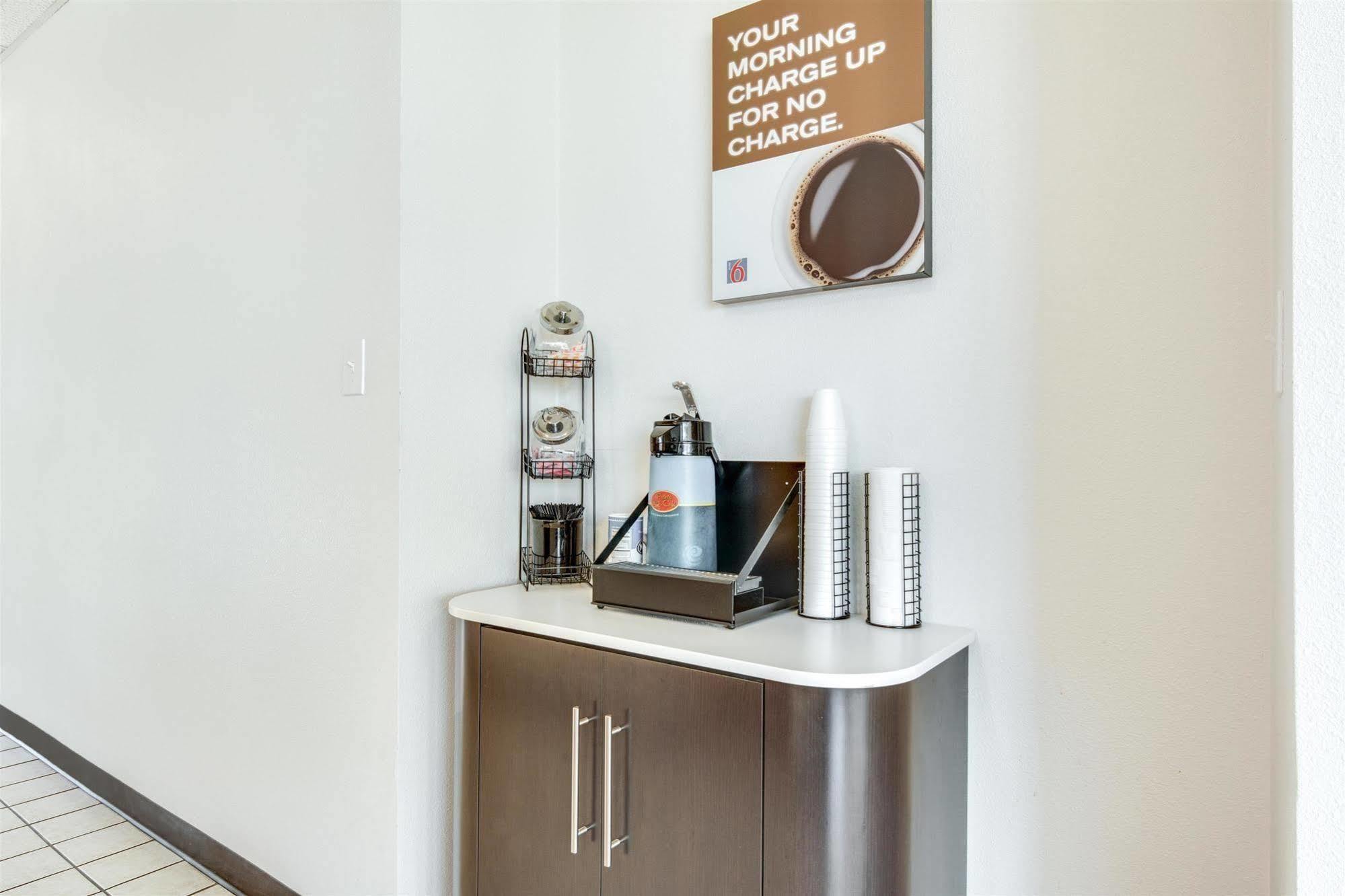 Motel 6-Longview, Tx - North エクステリア 写真